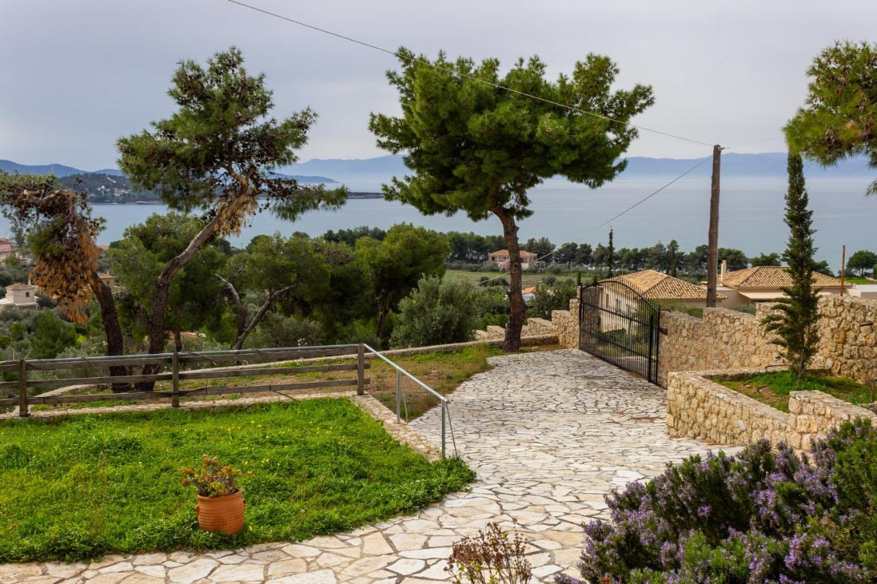 Villa House With Amazing Ocean View And Patio - Pool Porto Heli Exterior foto